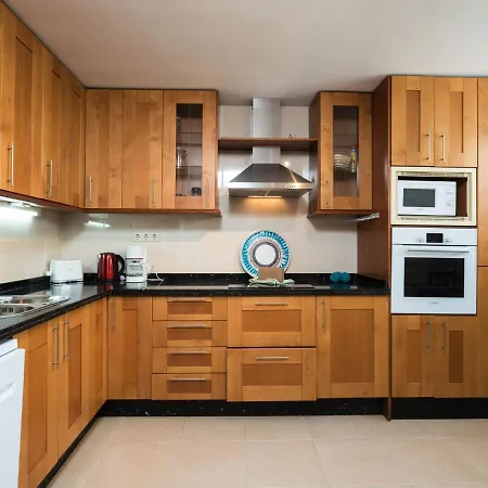 De Madrid By Interhome Vakantiehuis Estepona